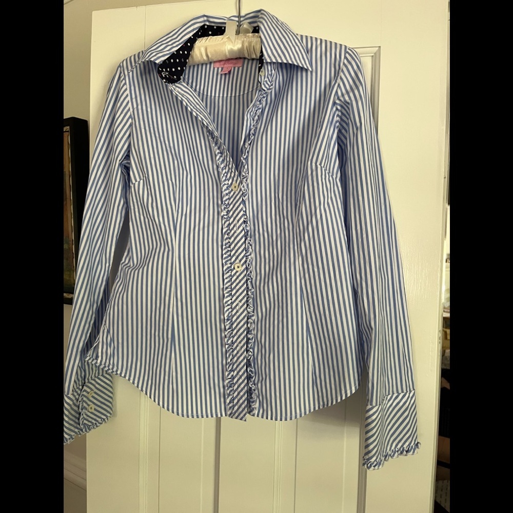 Lilly Pulitzer cotton blue stripe Oxford with ruffle accents.  Very pretty!